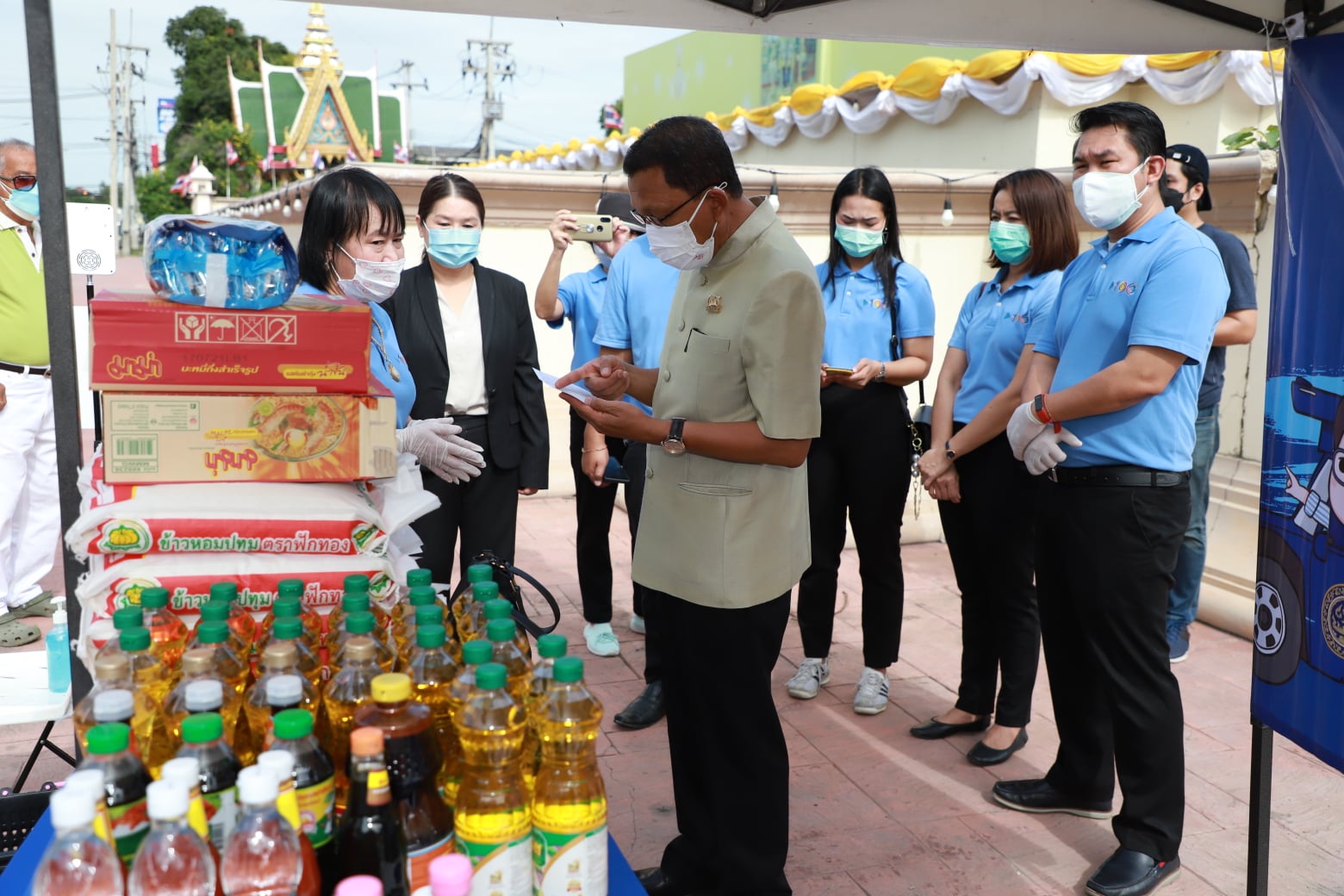 พาณิชย์จังหวัดพระนครศรีอยุธยาจัดรถโมบาย ชายสินค้าราคาถูกทั้ง 16 อำเภอ