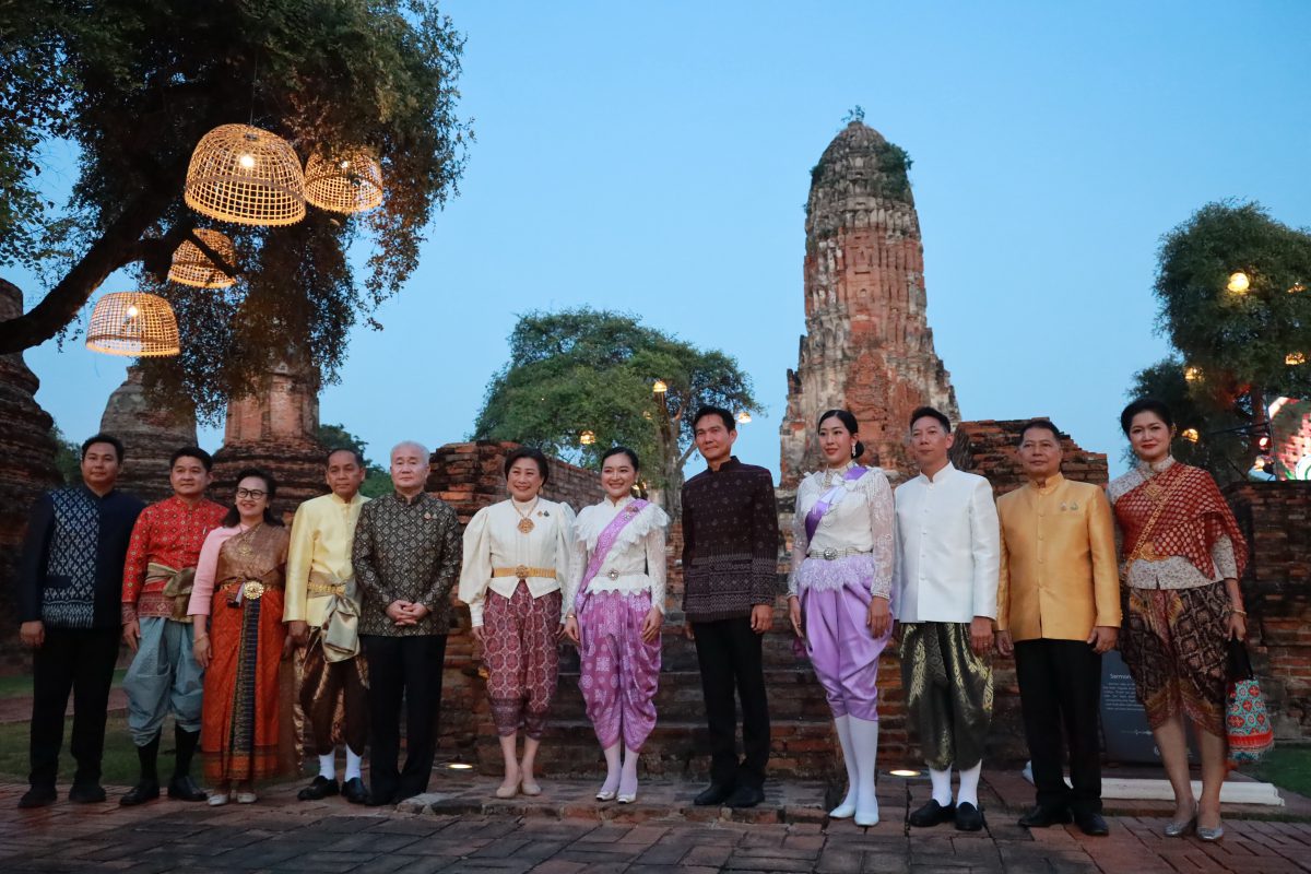 กรมศิลปากรวนเที่ยวงาน “๔ วัด ๑ วัง เมื่อครั้งต้นกรุงฯ” ชวนย้อนเวลา ส่องวิถี ปลุกแสงสี อุทยานประวัติศาสตร์พระนครศรีอยุธยา