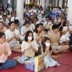 ประชาชนร่วมทำบุญแน่นวัดใหญ่ชัยมงคล วรวิหาร เนื่องในวันอาสาฬหบูชา น้อมรำลึกวันสำคัญทางพระพุทธศาสนา
